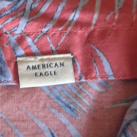 American Eagle Hawaiian Short Sleeve Button up men's shirt size XL Red & Blue - Picture 7 of 9
